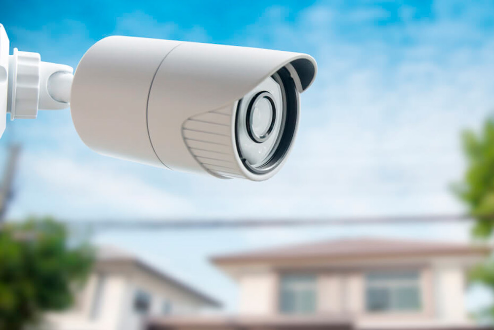 Lee más sobre el artículo Multa de 4.000 euros a una vecina de La Línea por instalar cámaras de vigilancia apuntando a la calle
